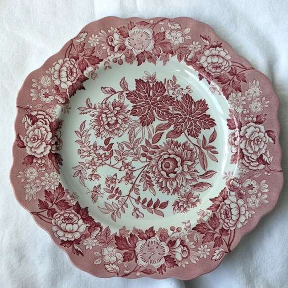 Spode Dining Spode Jasmine Floral Cranberry Red On White Plate